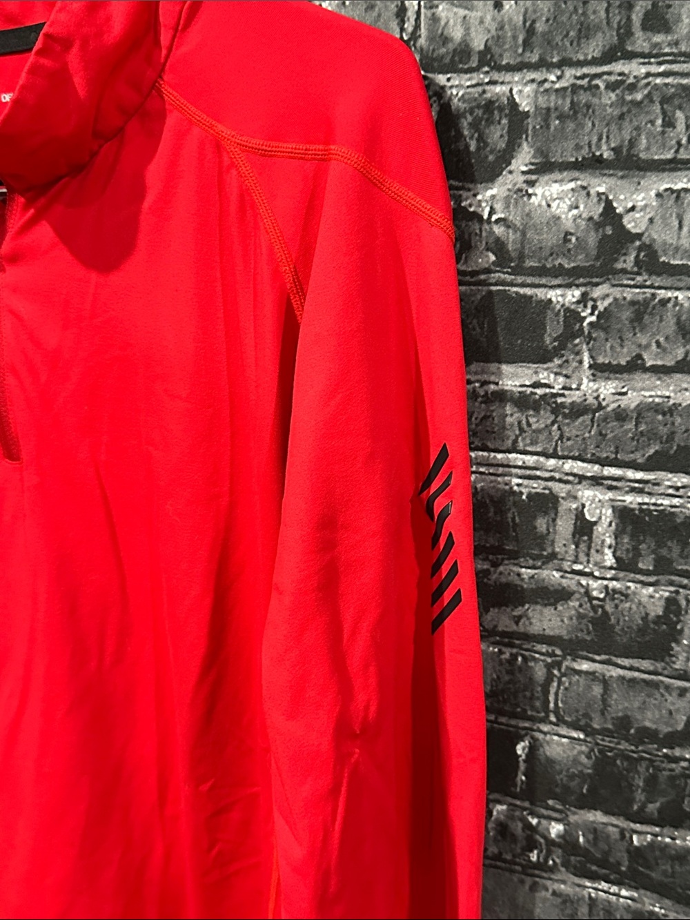 Descente Red Performance Jacket with White Logo - Picture 4 of 5